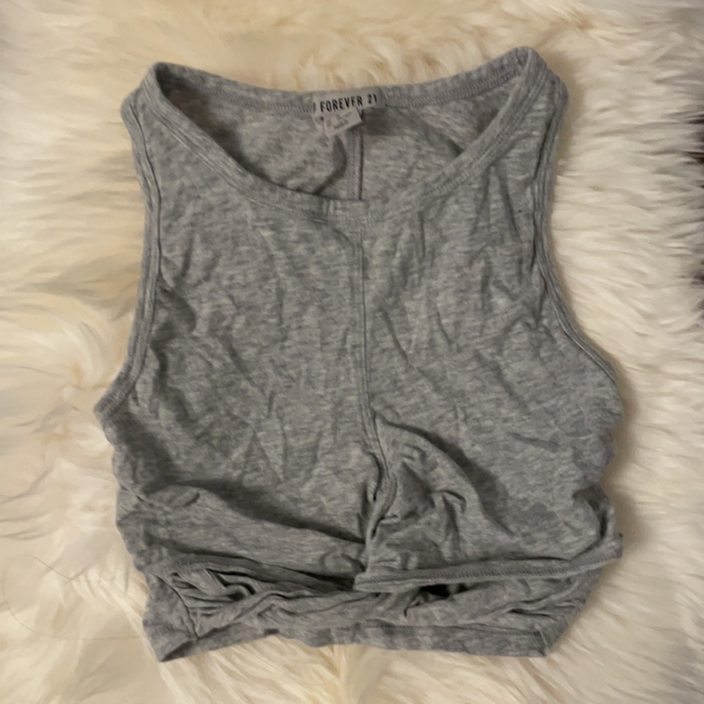 Cropped workout tank